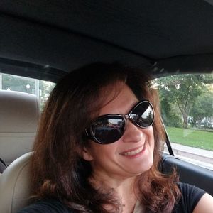 Meet your Posher, Suzanne